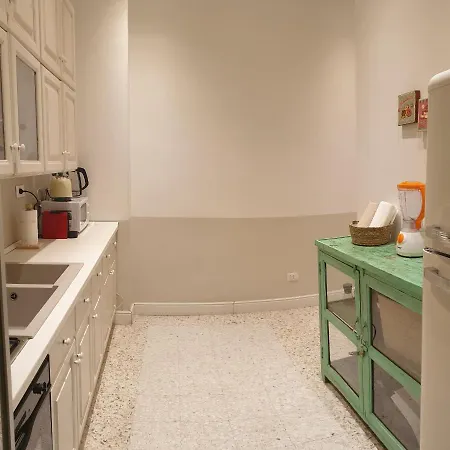 Casa Tua A Santa Maria Maggiore Daire Roma