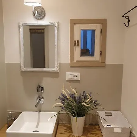 Casa Tua A Santa Maria Maggiore Apartment *